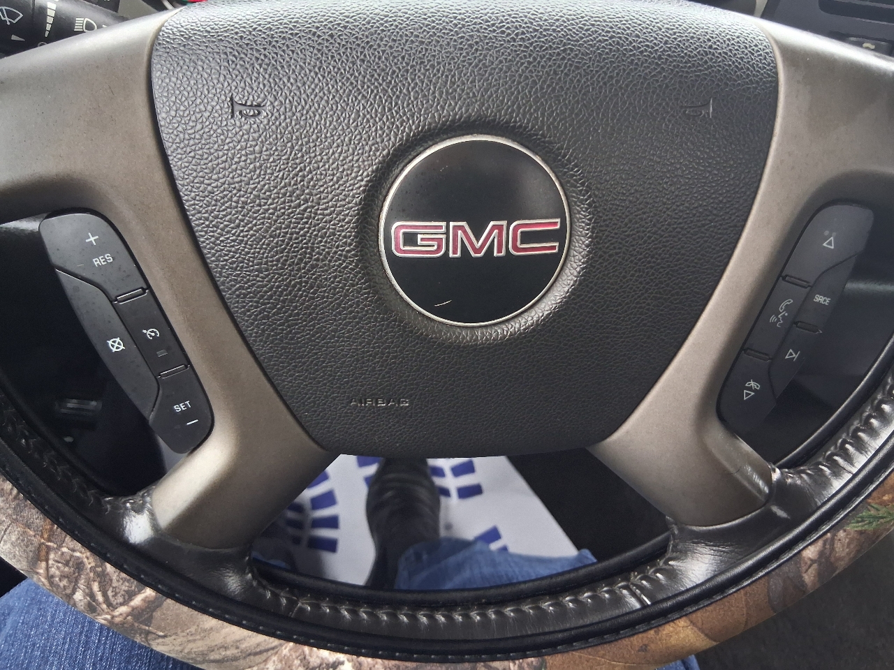 GMC Sierra 1500 4WD Reg Cab 119.0" SLE 2012