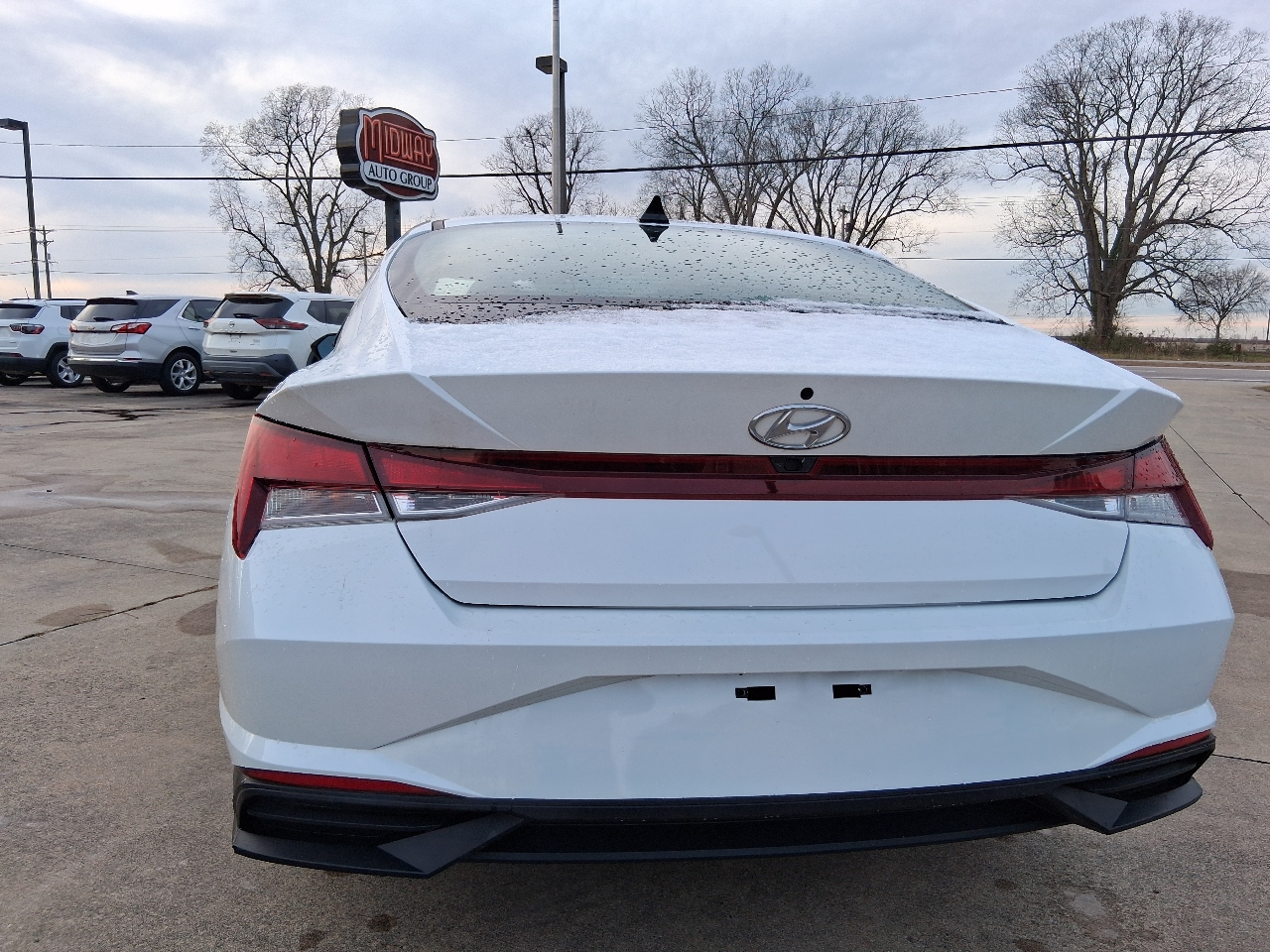 Hyundai Elantra SEL IVT 2021