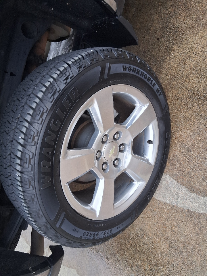 Chevrolet Silverado 1500 2WD Double Cab 143.5" LT w/1LT 2014