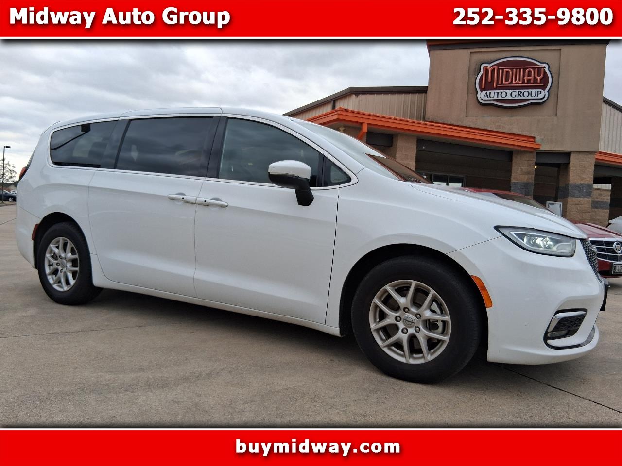 2023 Chrysler Pacifica Touring FWD