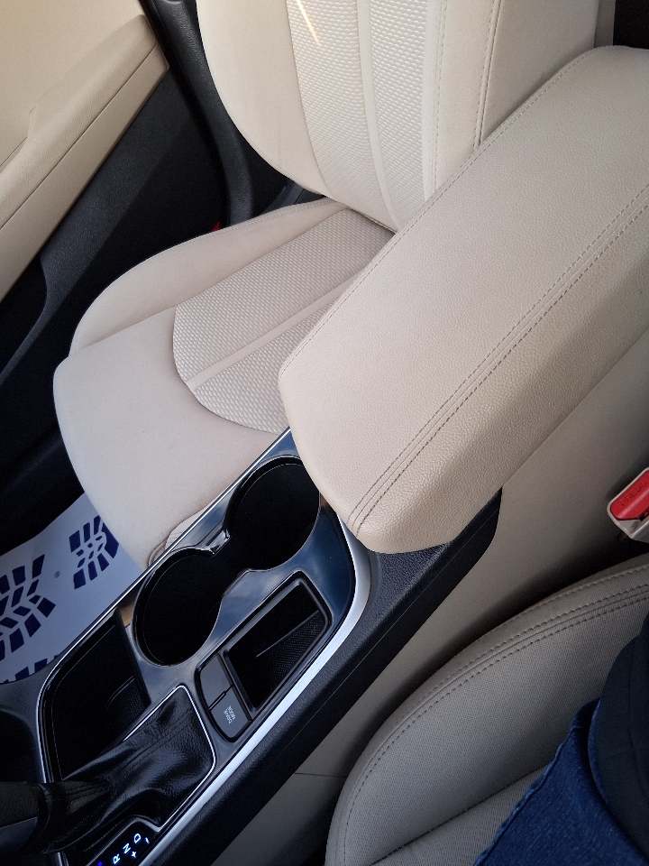 Hyundai Sonata SE 2.4L 2019