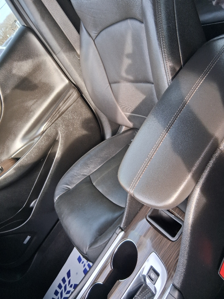 Chevrolet Malibu 4dr Sdn Premier 2022