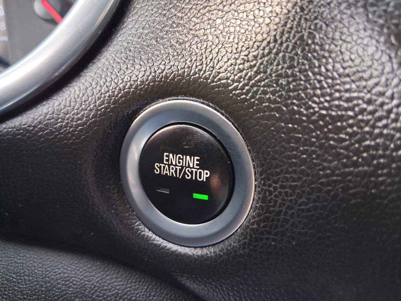 Chevrolet Malibu 4dr Sdn Premier 2022