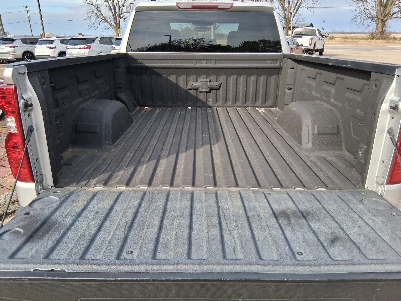 Chevrolet Silverado 1500 2WD Crew Cab 157" LT 2020