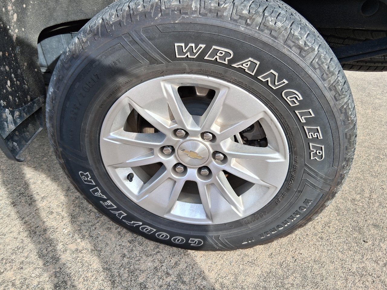 Chevrolet Silverado 1500 2WD Crew Cab 157" LT 2020