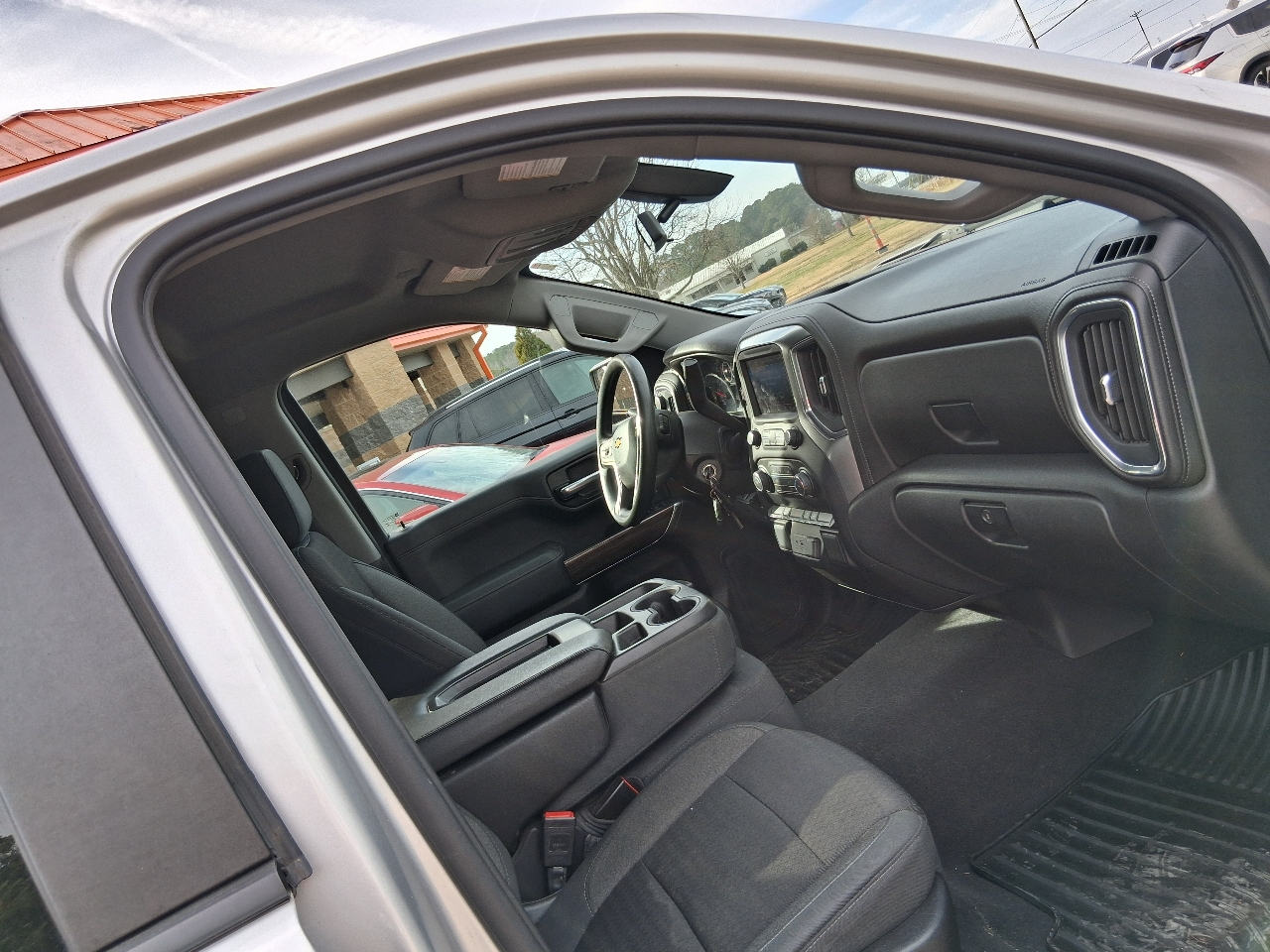 Chevrolet Silverado 1500 2WD Crew Cab 157" LT 2020