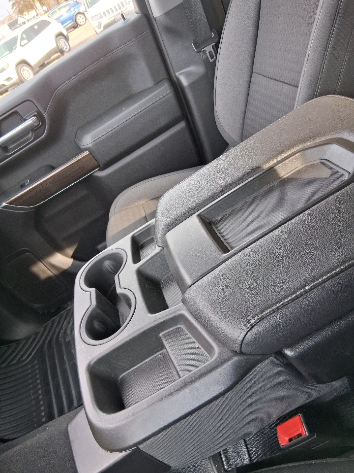 Chevrolet Silverado 1500 2WD Crew Cab 157" LT 2020