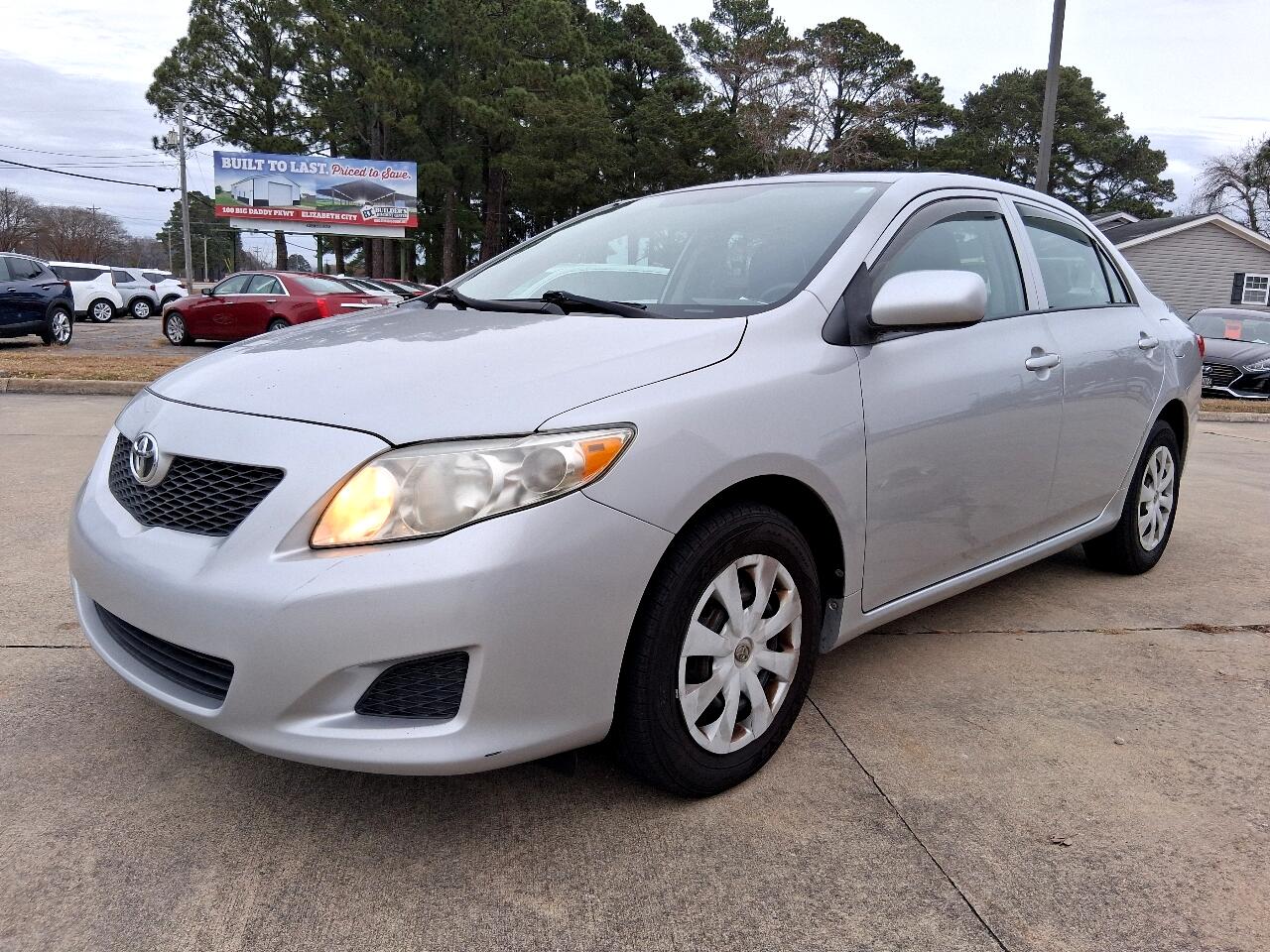 Toyota Corolla 4dr Sdn Auto LE (Natl) 2010