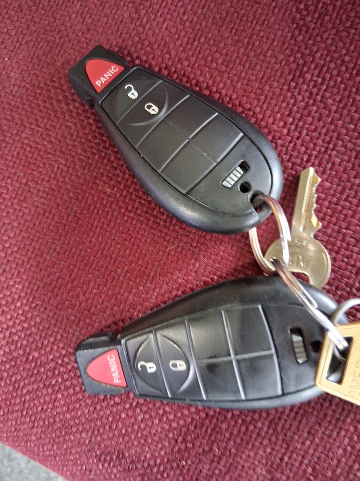 RAM 1500 Classic Tradesman 4x4 Quad Cab 6'4" Box 2022