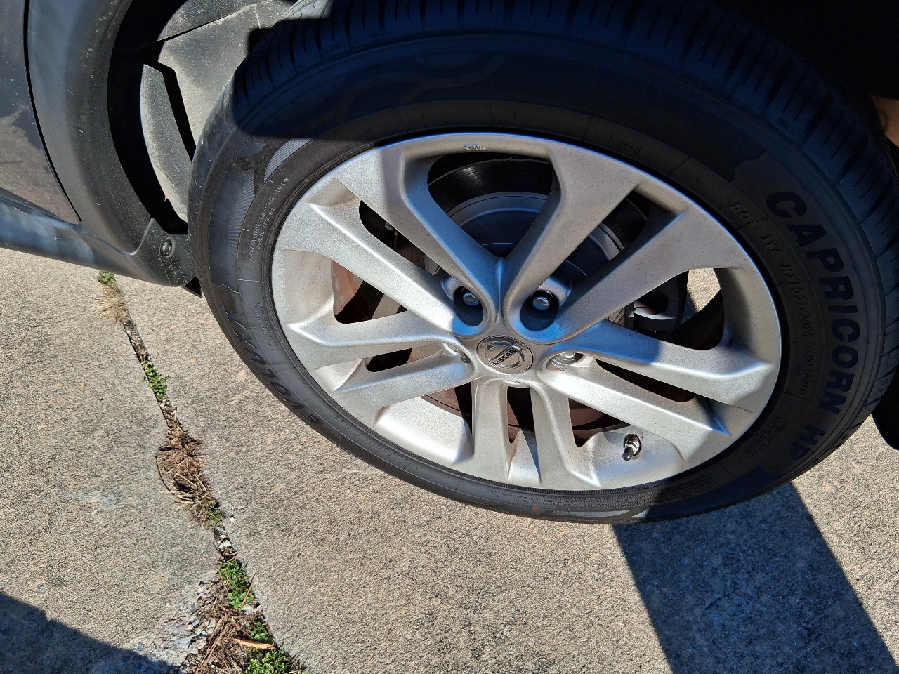 Nissan Juke 5dr Wgn CVT S AWD 2014