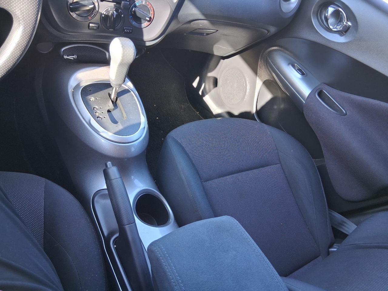 Nissan Juke 5dr Wgn CVT S AWD 2014