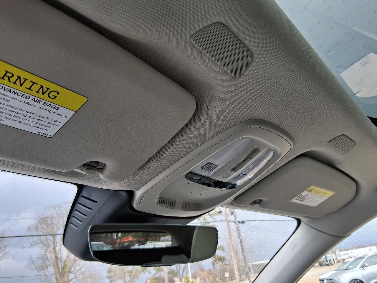 Volvo XC60 B5 AWD Plus Bright Theme 2023