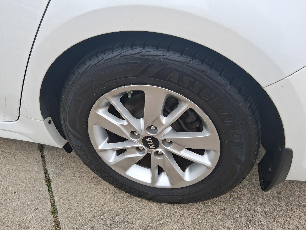 Kia Optima 4dr Sdn LX 2016