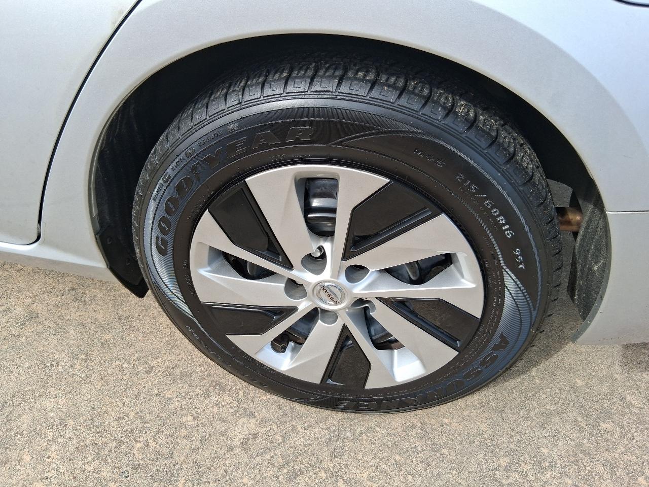 Nissan Altima 2.5 S Sedan 2020