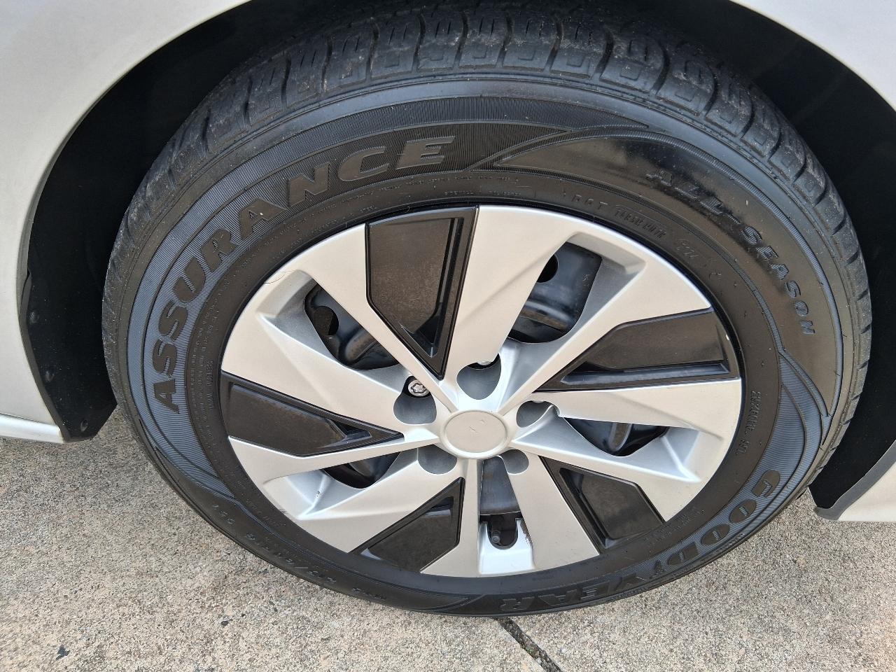 Nissan Altima 2.5 S Sedan 2020