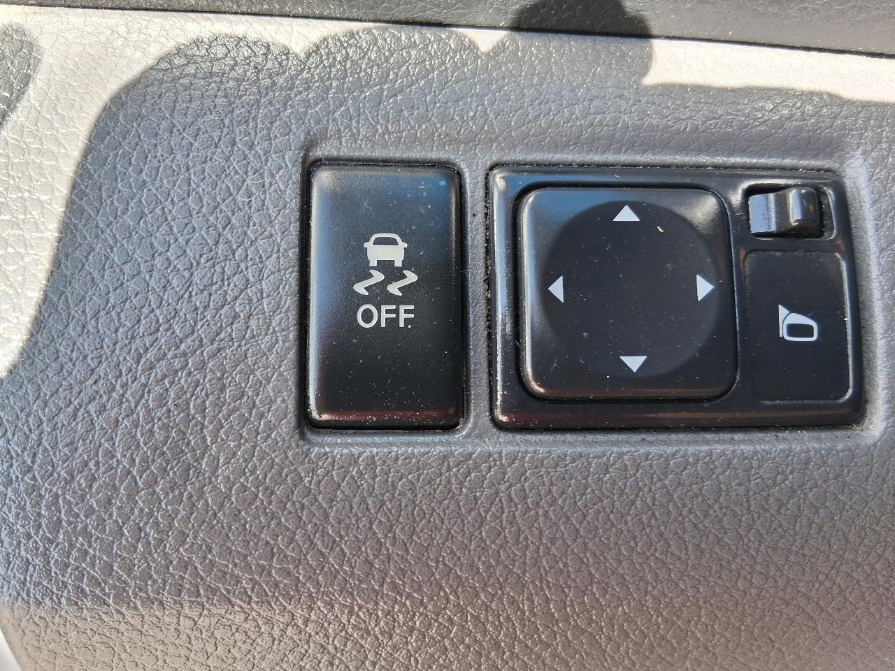 Nissan NV200 Compact Cargo I4 SV 2017