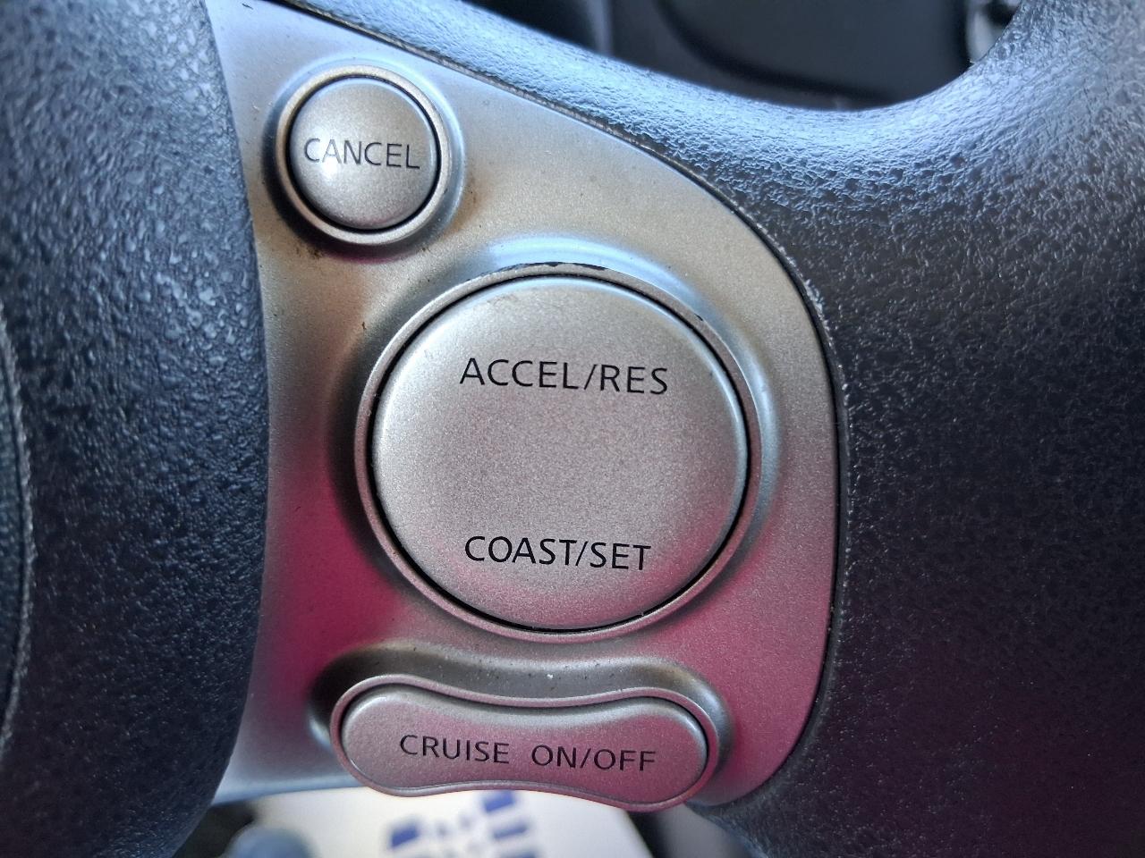 Nissan NV200 Compact Cargo I4 SV 2017