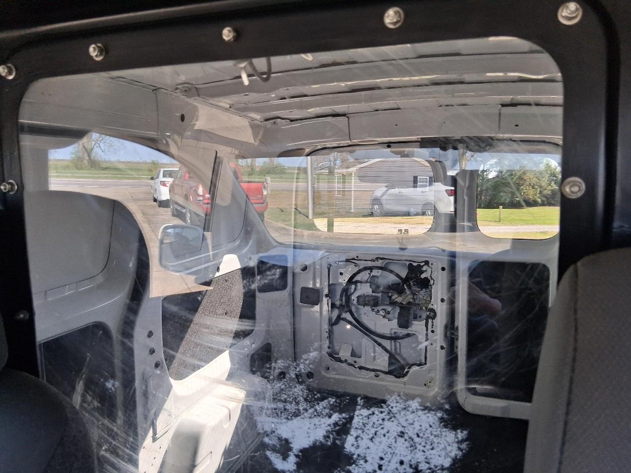 Nissan NV200 Compact Cargo I4 SV 2017