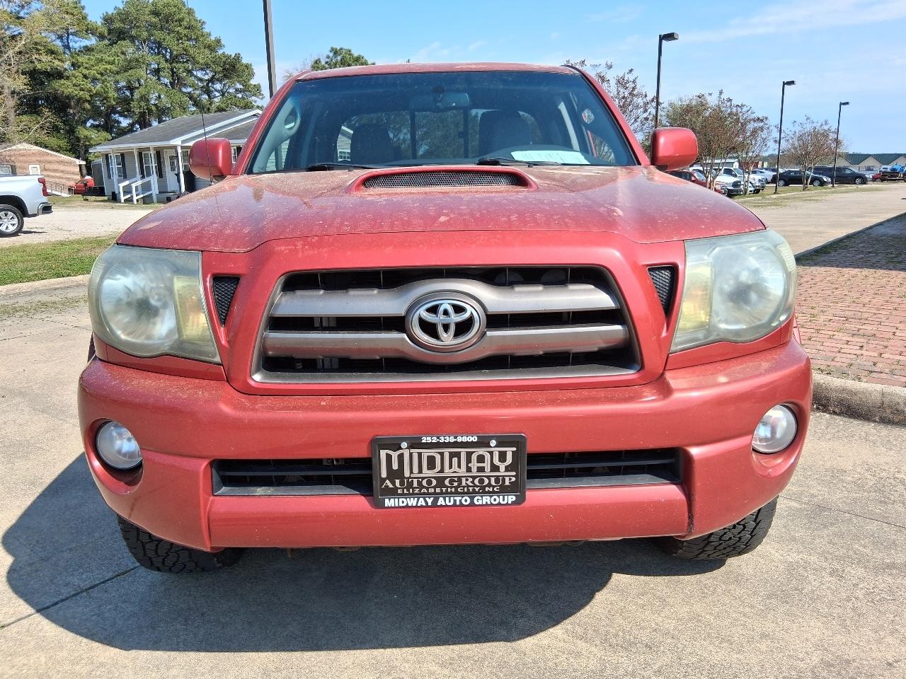 Toyota Tacoma 4WD Access V6 AT (Natl) 2010
