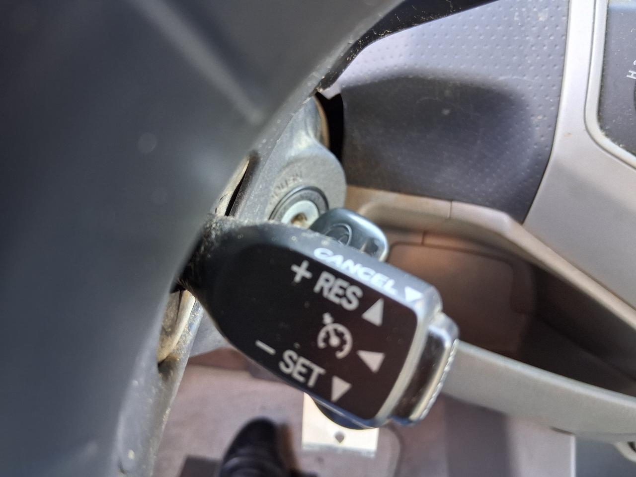 Toyota Tacoma 4WD Access V6 AT (Natl) 2010