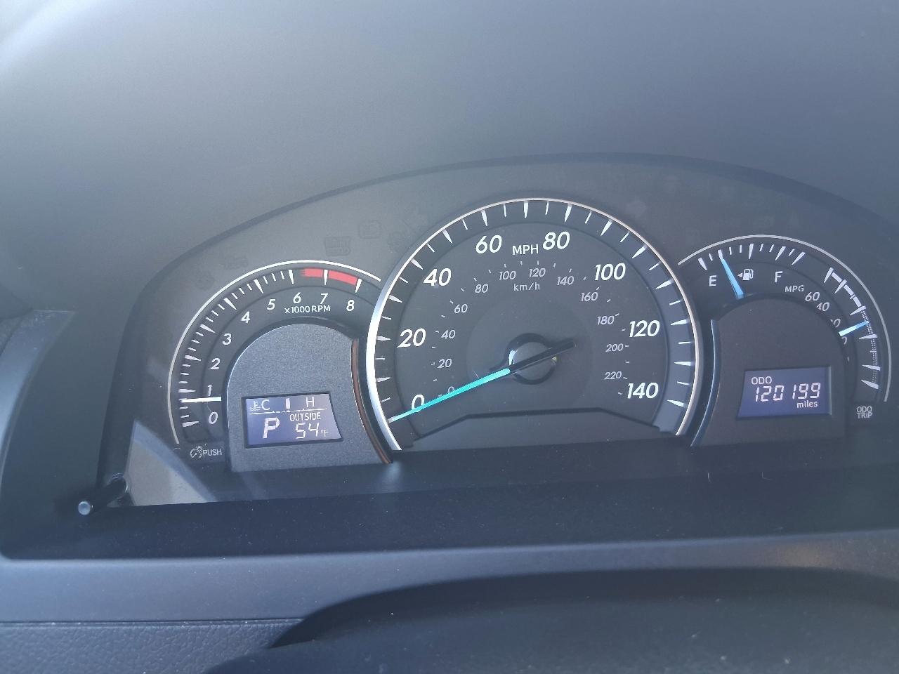 Toyota Camry 4dr Sdn I4 Auto LE (Natl) *Ltd Avail* 2012