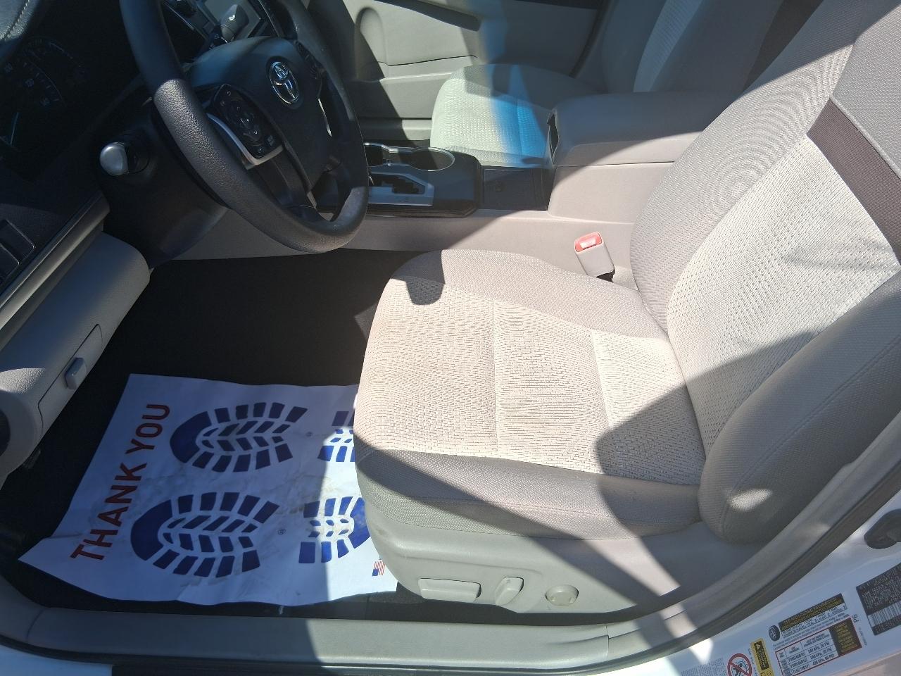 Toyota Camry 4dr Sdn I4 Auto LE (Natl) *Ltd Avail* 2012