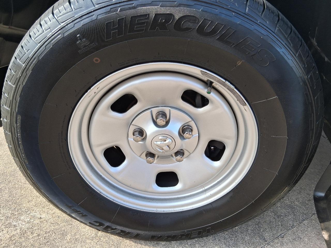 RAM 1500 Classic Tradesman 4x2 Reg Cab 8' Box 2019