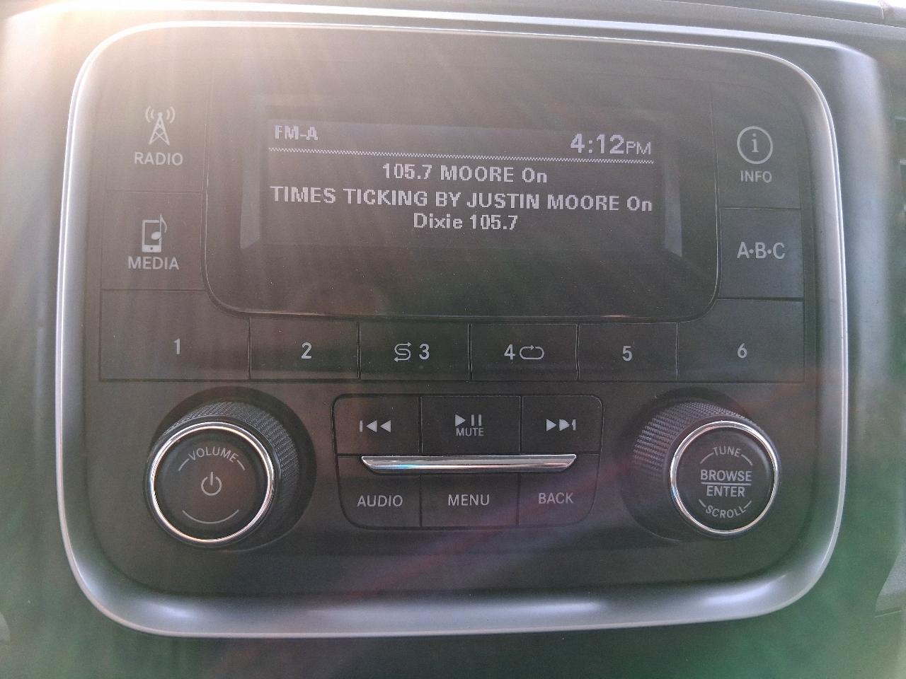 RAM 1500 Classic Tradesman 4x2 Reg Cab 8' Box 2019