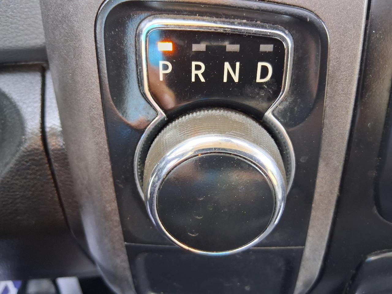 RAM 1500 Classic Tradesman 4x2 Reg Cab 8' Box 2019