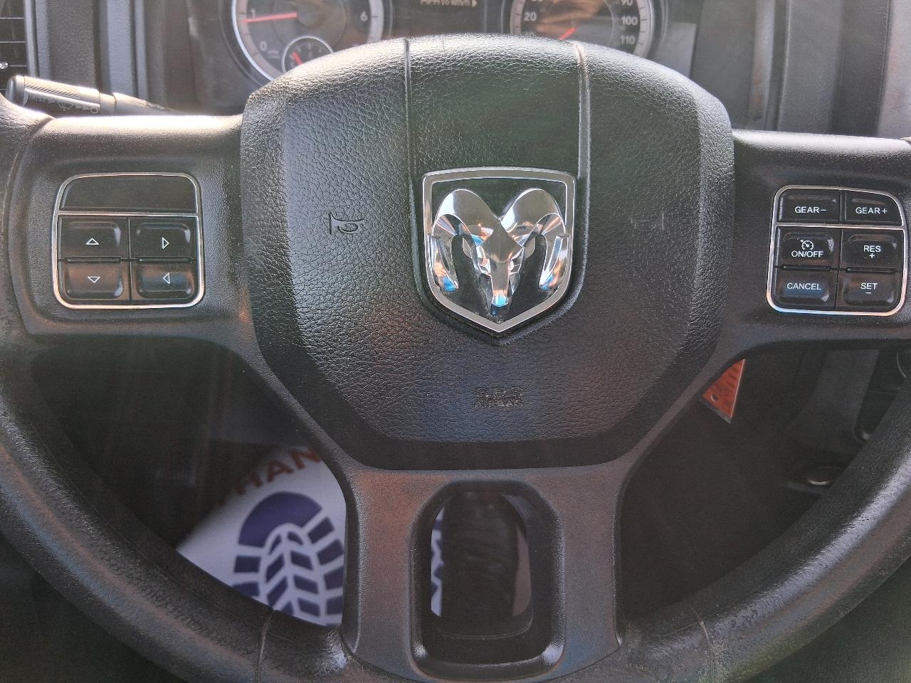 RAM 1500 Classic Tradesman 4x2 Reg Cab 8' Box 2019