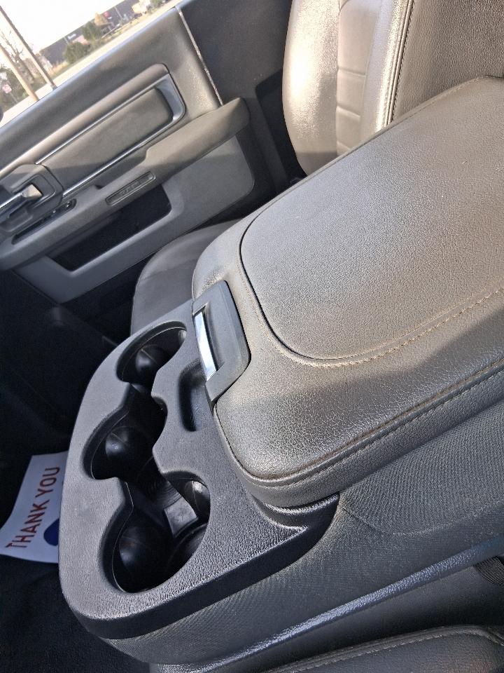 RAM 1500 Classic Tradesman 4x2 Reg Cab 8' Box 2019