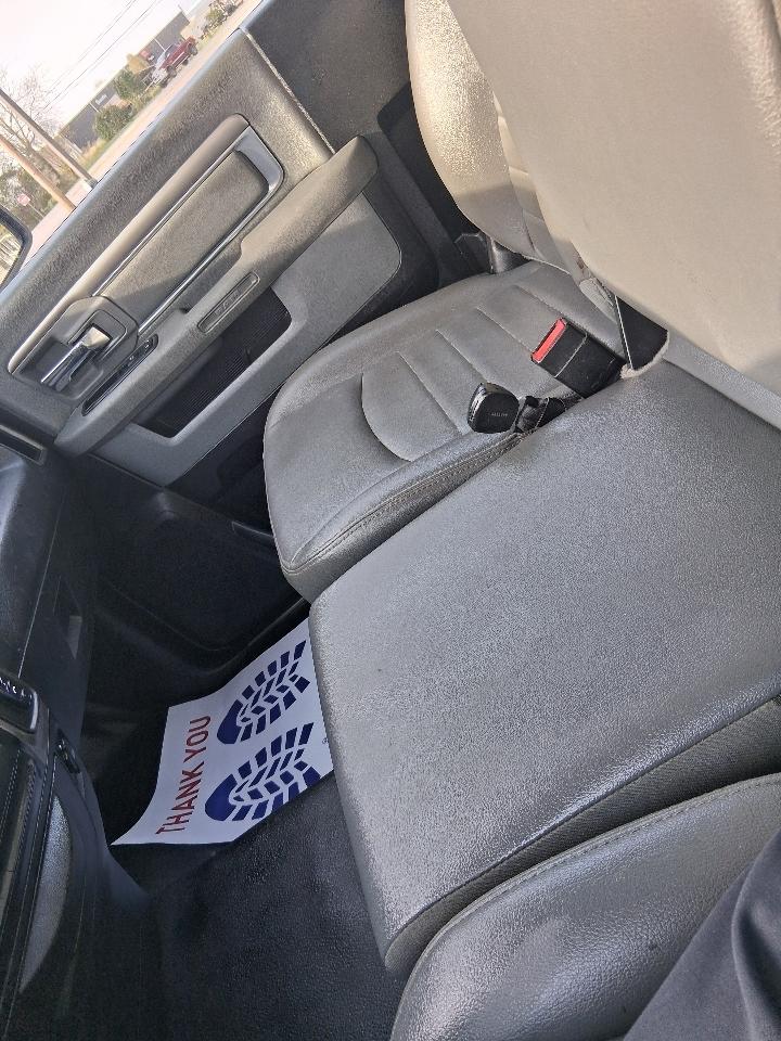 RAM 1500 Classic Tradesman 4x2 Reg Cab 8' Box 2019