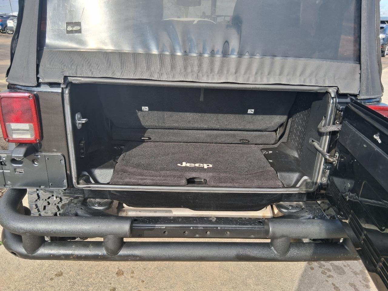 Jeep Wrangler 4WD 2dr Sport 2016