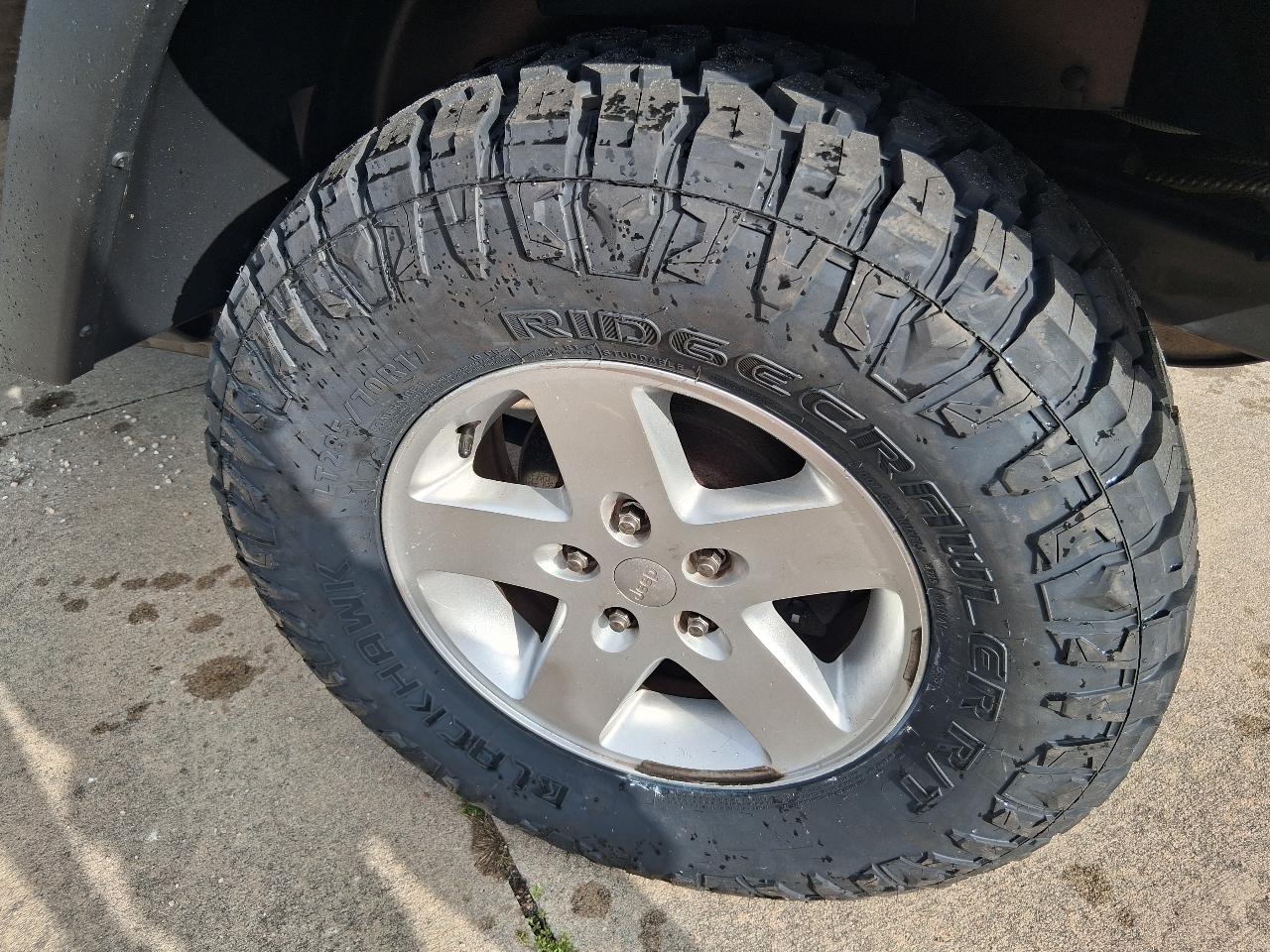 Jeep Wrangler 4WD 2dr Sport 2016