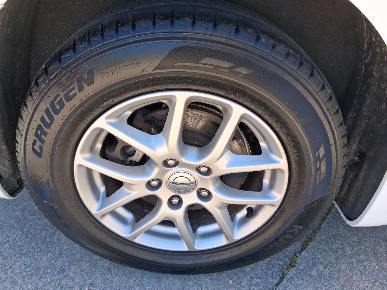 Chrysler Voyager LX FWD 2024