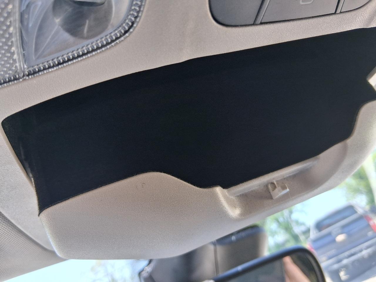 Chrysler Voyager LX FWD 2024