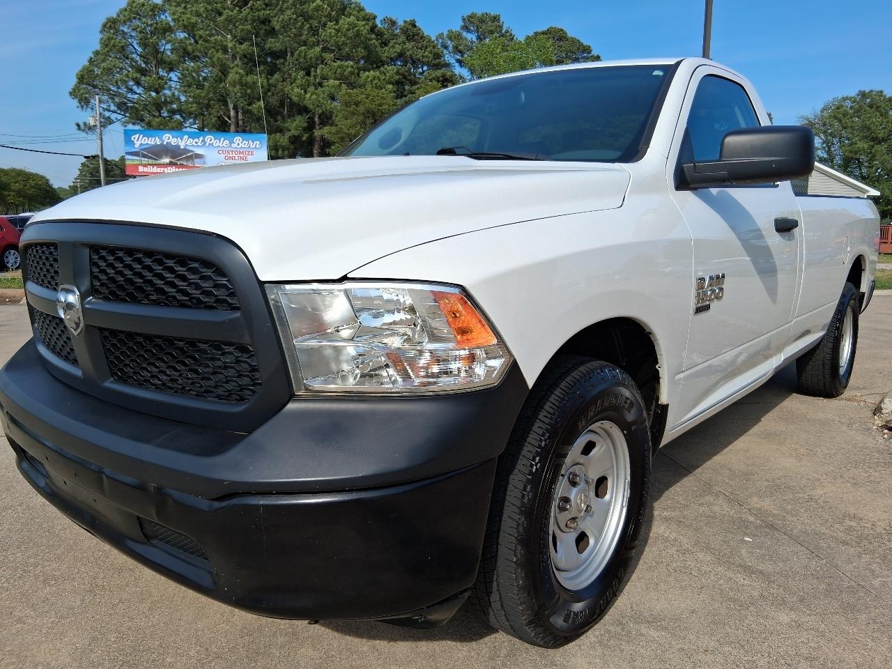 RAM 1500 Classic Tradesman 4x2 Reg Cab 8' Box 2019