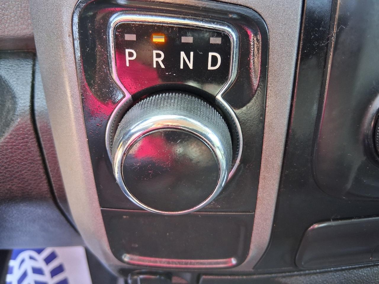 RAM 1500 Classic Tradesman 4x2 Reg Cab 8' Box 2019