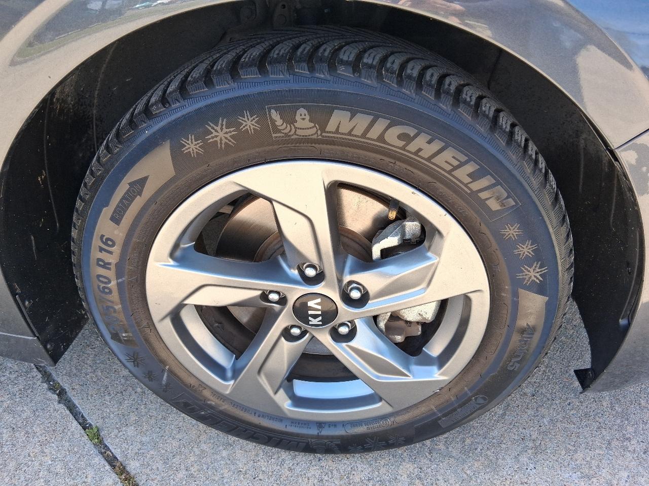 Kia K5 LXS Auto FWD 2021