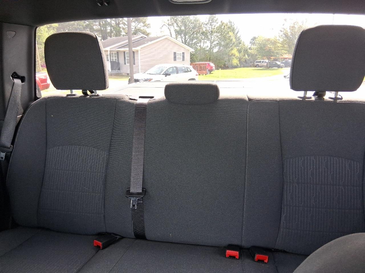 RAM 1500 Classic Warlock 4x4 Crew Cab 5'7" Box 2022