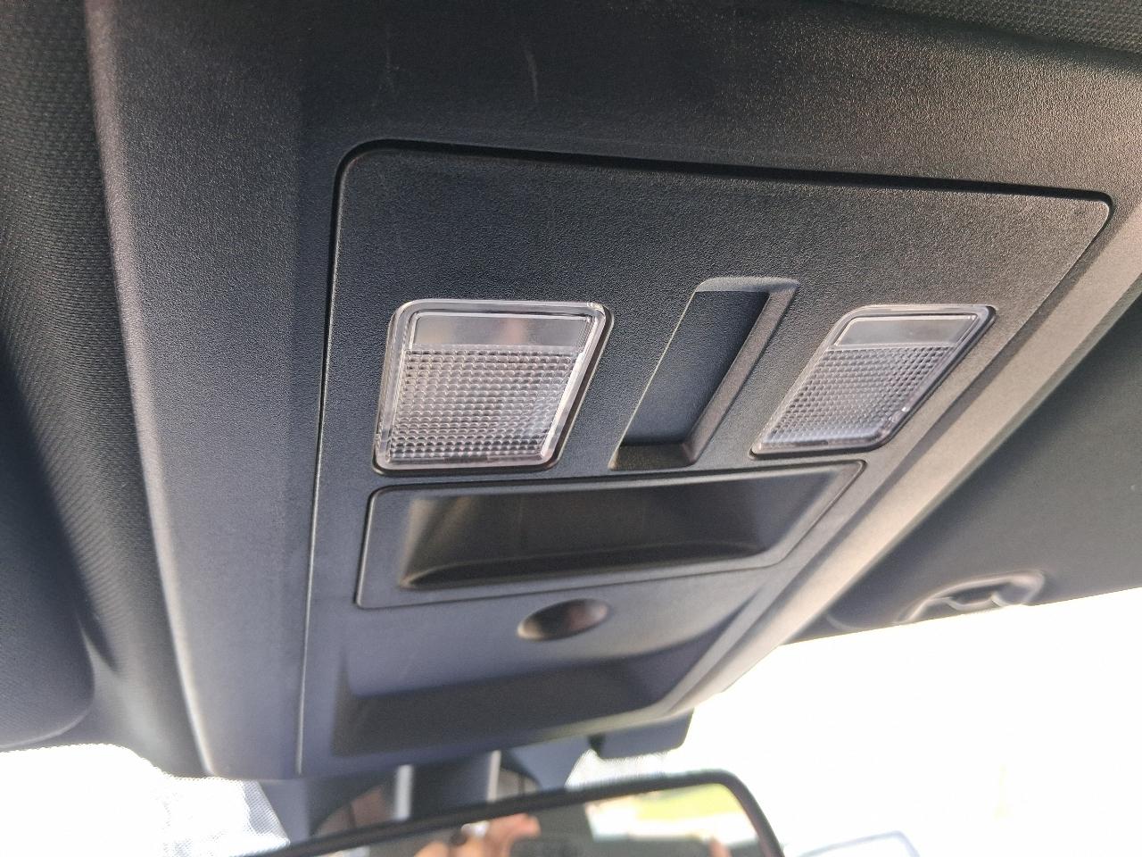 RAM 1500 Classic Warlock 4x4 Crew Cab 5'7" Box 2022