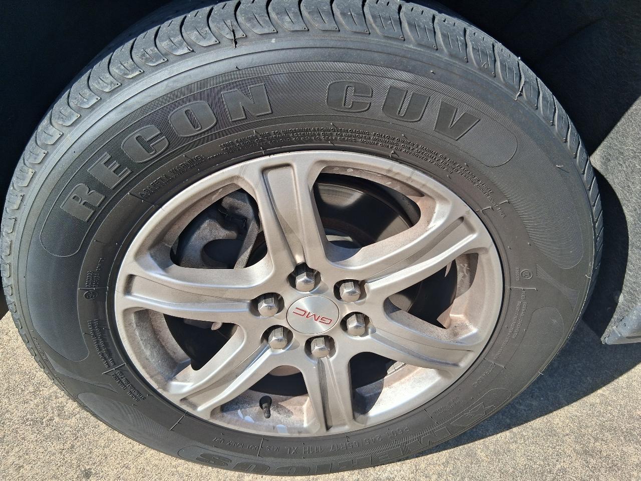 GMC Acadia AWD 4dr SLE w/SLE-1 2019