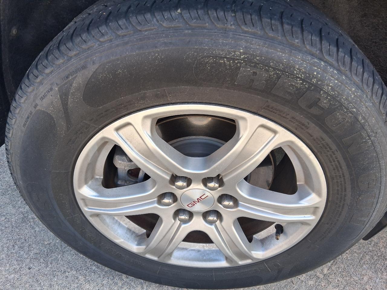 GMC Acadia AWD 4dr SLE w/SLE-1 2019