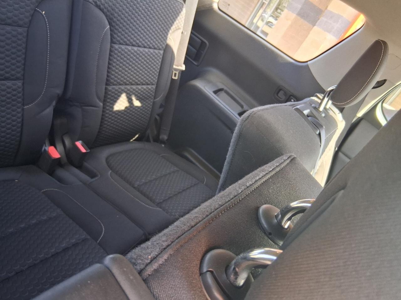 GMC Acadia AWD 4dr SLE w/SLE-1 2019