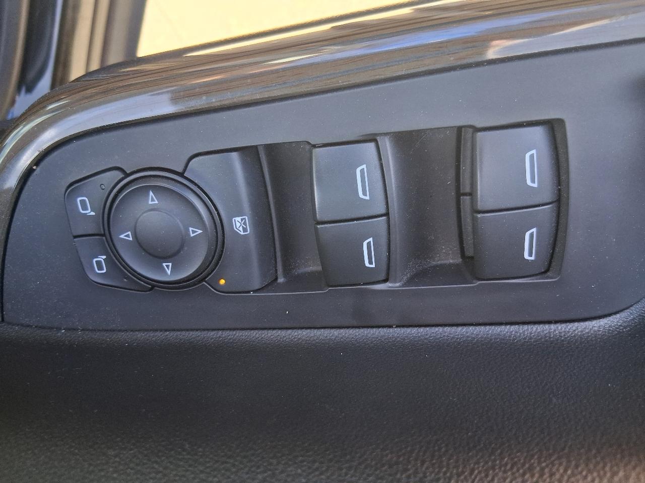 GMC Acadia AWD 4dr SLE w/SLE-1 2019