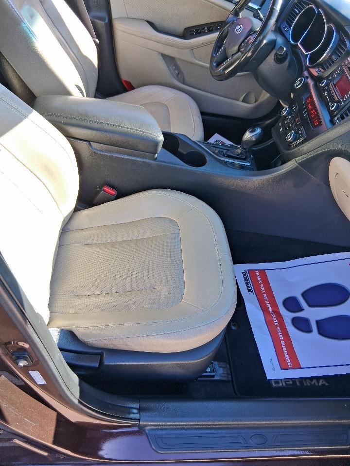 Kia Optima 4dr Sdn 2.4L Auto EX 2011