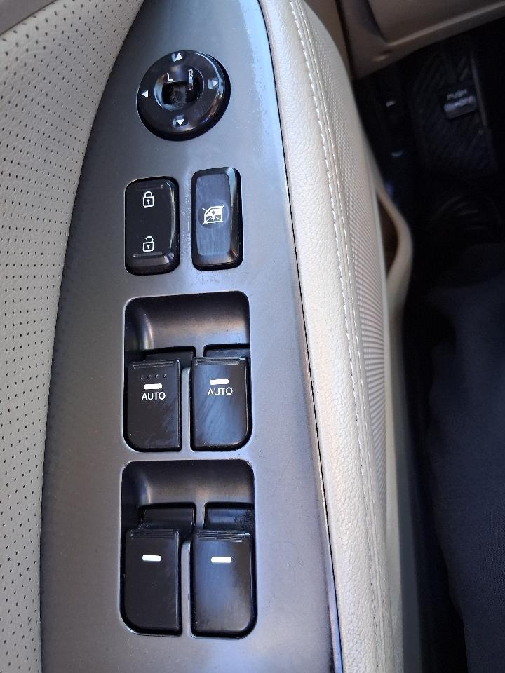 Kia Optima 4dr Sdn 2.4L Auto EX 2011