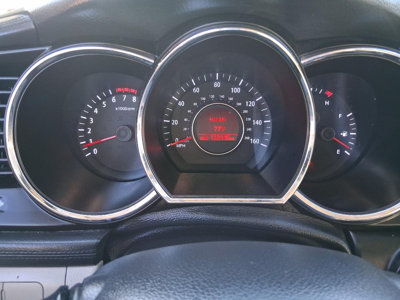 Kia Optima 4dr Sdn 2.4L Auto EX 2011