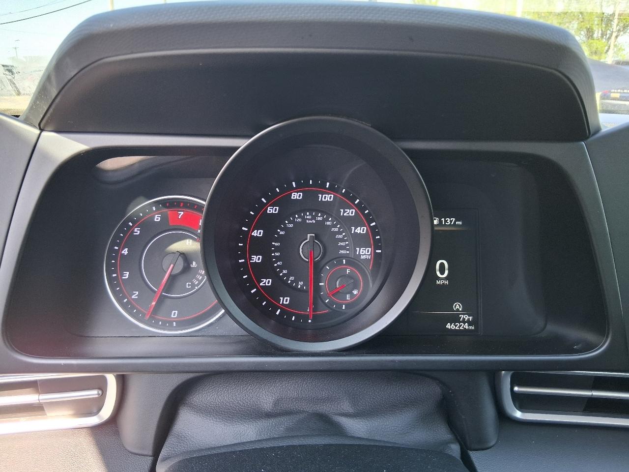 Hyundai Elantra SE IVT 2021