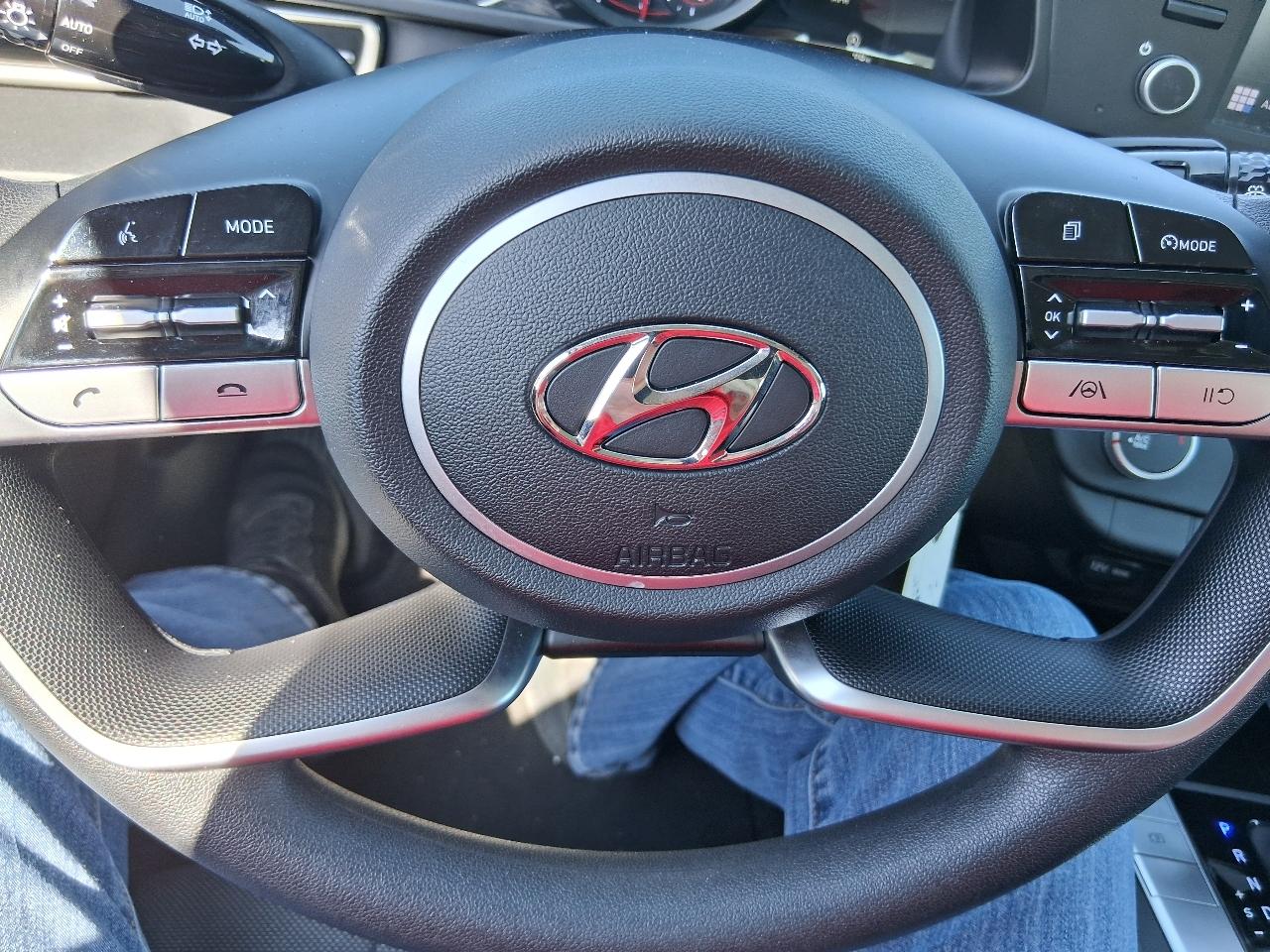 Hyundai Elantra SE IVT 2021